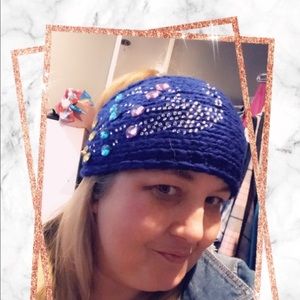 Knitted Headbands! Also ear covers!